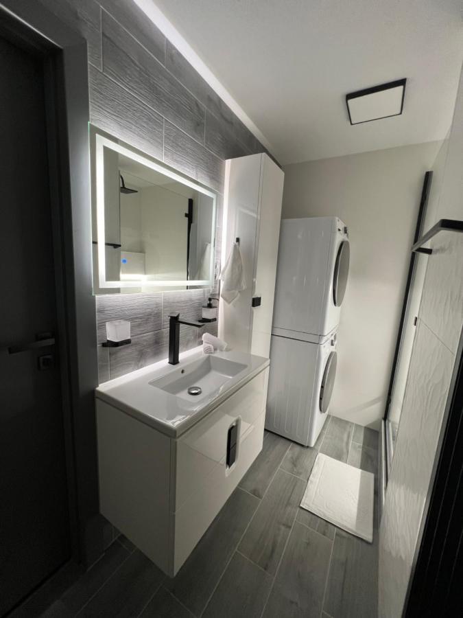 Apartman Piccoladuo V Banskej Bystrici Bańska Bystrzyca Zewnętrze zdjęcie