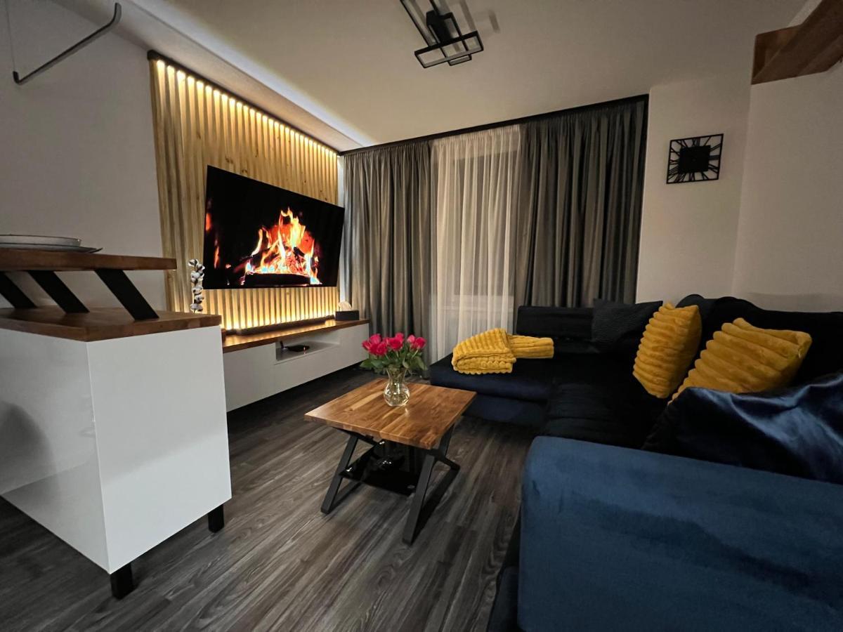 Apartman Piccoladuo V Banskej Bystrici Bańska Bystrzyca Zewnętrze zdjęcie