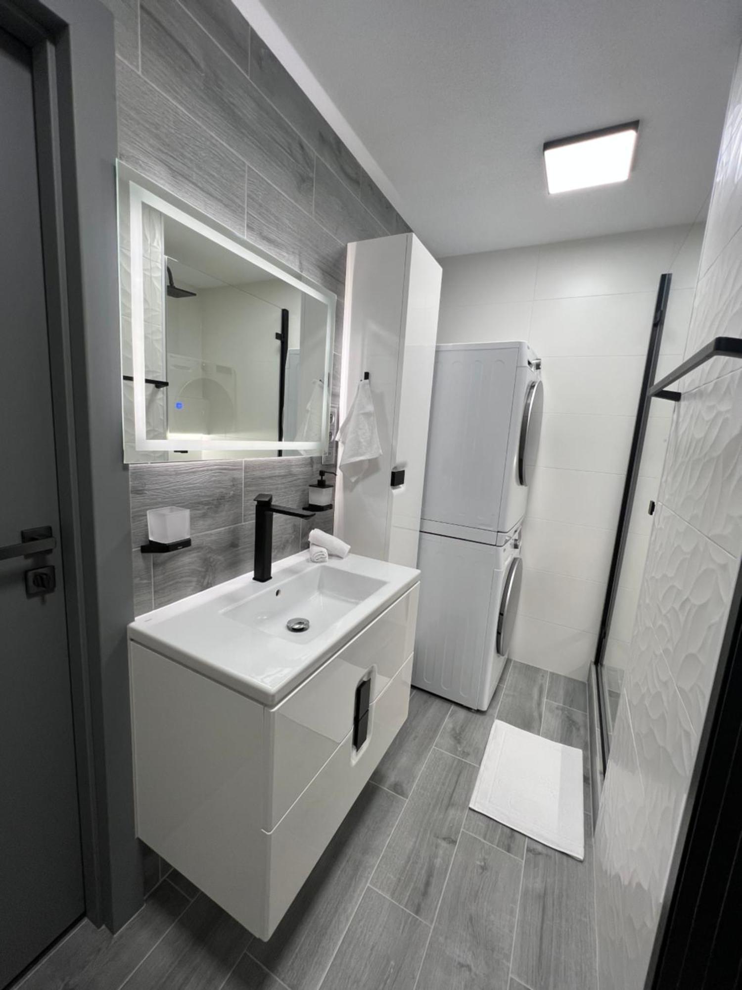 Apartman Piccoladuo V Banskej Bystrici Bańska Bystrzyca Zewnętrze zdjęcie
