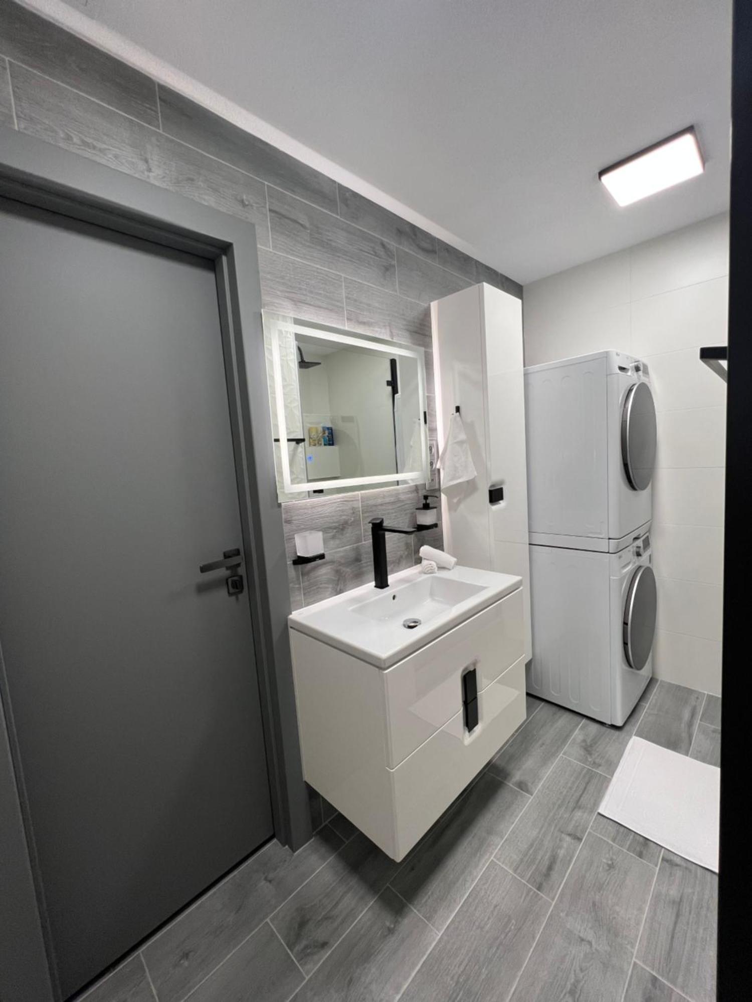 Apartman Piccoladuo V Banskej Bystrici Bańska Bystrzyca Zewnętrze zdjęcie